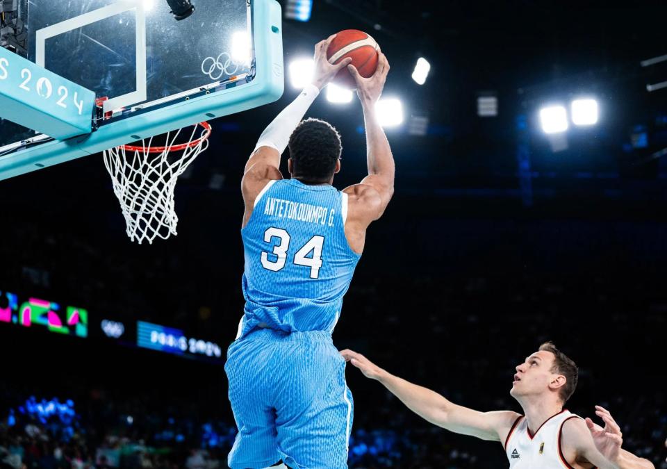 字母哥意外战胜德国队，表现优异引爆全场！